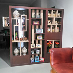 Partisi Pintu Putih Bu Frida 1904PT